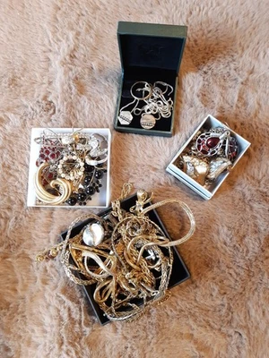 Konvolut Modeschmuck Aus Nachlass Vintage - Bild 1 von 4