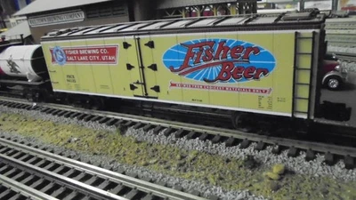 MTH 20-94240 Fisher Beer 40' Reefer  3-rail - Image 1 of 3