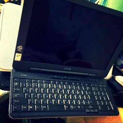 All-in-one PC: SONY VAIO CPU2.8GHz Memory: 768MB, Hard drive: 160GB, OS: XP g479 - Image 1 of 2