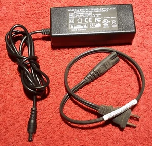 D93) Gospell Power Adapter #GP306C-120-400. Output; DC 12V, 4A, 3.25mm Plug. - Picture 1 of 1