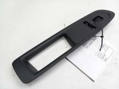 Bisel interruptor ventana delantera derecha Saturn Outlook 2007-2009 OEM Foto 1 de 4