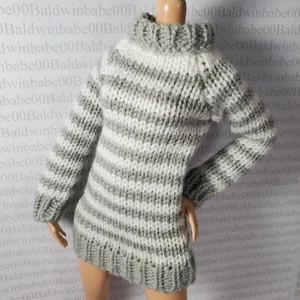 N30 G~JERSEY DE PUNTO A RAYAS GRIS VESTIDO TOP ROPA SE ADAPTA A MUÑECA HECHA PARA MOVER 11.5" - Imagen 1 de 5