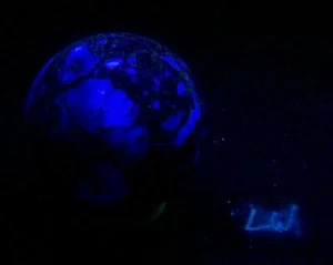 Fluoreszierende Fluoritkugel McCracken Mine AZ 76mm 4594 - Bild 1 von 12