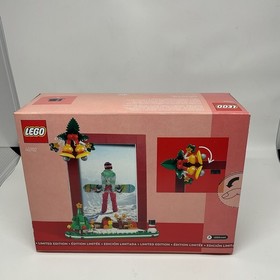 LEGO 40702 Limited Edition Christmas Picture Frame 209pcs New
