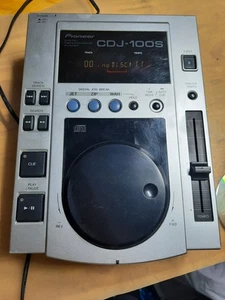 Lettore CD DJ Pioneer CDJ-100S perfettamente funzionante revisionato - Foto 1 di 10