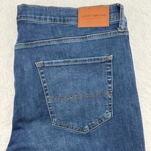 Lucky Brand Mens 40x32 Athletic Straight Jeans Dark Wash Denim Casual Workwear - Picture 1 of 11
