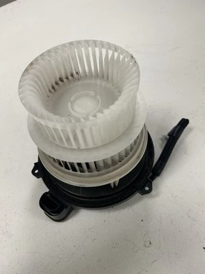 2014-2020 LEXUS IS250 IS300 IS350 HEATER AIR CONDITIONING BLOWER MOTOR FAN OEM - Image 1 of 4