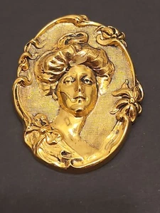 Vintage Gold Tone Brooch Cameo Woman Lady Face Framed Metal Pin - Picture 1 of 10