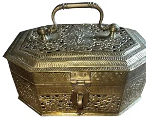 Große Vintage Messing Cricketbox Blumenausschnitt verziert Indien Mogul Jali Box - Bild 1 von 10
