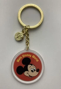 Disney Parks Walt Disney World 50th Anniversary Vault Collection Key Chain - Imagen 1 de 3