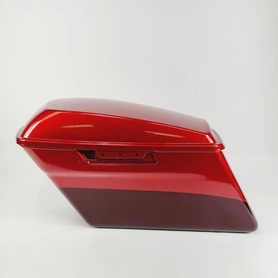 Harley-Davidson Ultra Limited 2018 Wicked Red/Twisted Cherry alforja lateral izquierda Foto 1 de 4