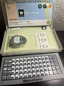 CRICUT PATRONE - BÄNDER & ROSETTEN - mit Overlay, Broschüre & Box - Bild 1 von 5