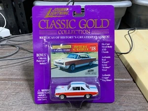 Johnny Lightning CLASSIC GOLD 1969 HURST SC/RAMBLER 18 WHITE - Picture 1 of 1