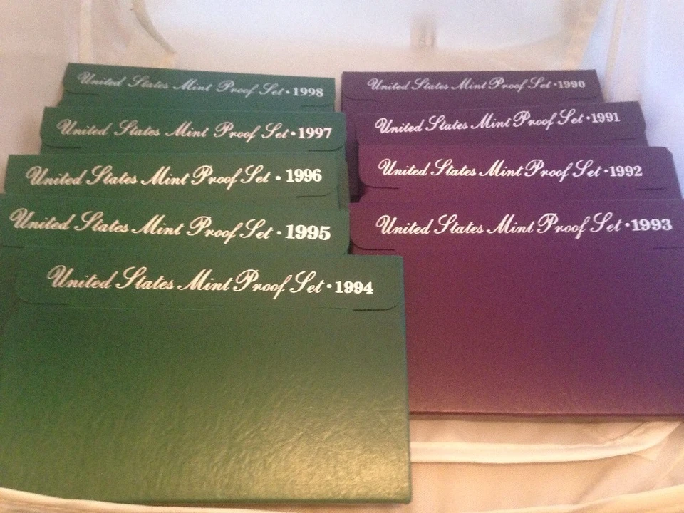 1990 - 1998 Nine Annual United States Mint Proof Sets  45 Coins With Box And COA - Image 1 of 1
