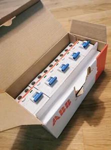 5 Stück ABB Fi-Schutzschalter F 202A-25/0,03 neu&ovp - Bild 1 von 5