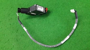 AMAT 3870-03073 VALVE ASSY SOL 3/2WAY 2MMORF 6106 W/2506 , USED - Picture 1 of 4