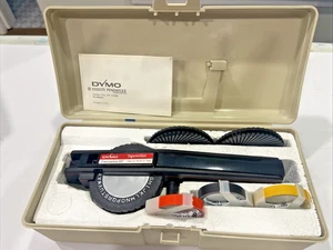 Máquina de cinta Dymo Black Executive 3 III 1575 de colección fabricante de etiquetas en estuche con cinta - Imagen 1 de 8