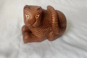 Statua felino vintage in legno intagliato MCM con scomparto segreto legno massello rara - Foto 1 di 15