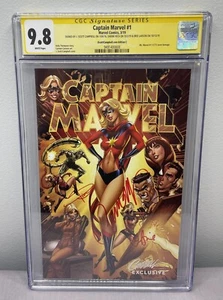 Cómic J Scott Campbell & Brie Larson FIRMADO Capitana Marvel #1 ~ CGC 9.8 - Imagen 1 de 7