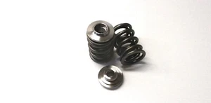 Traje Nissan Serie L 6 cilindros, kit de retención de resorte/titainium de rendimiento - Imagen 1 de 1