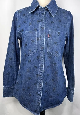 Camisa Levi's Wellthread Pétalos Denim y Negra Diseño Floral Talla Pequeña AGOTADA Foto 1 de 4