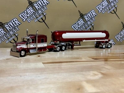 Dcp 1/64 Kenworth W900 semi Truck And propane  tanker trailer Farm Toy - Image 1 of 4