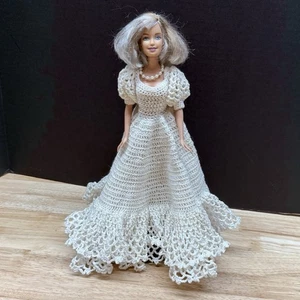 Barbie Doll Gray Hair Grandma with Barbie Vintage Crochet Wedding Dress OOAK - Picture 1 of 16