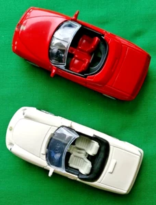 Two New Ray 1:43 scale Alfa Romeo Spider die cast model cars VG Condition - Picture 1 of 13