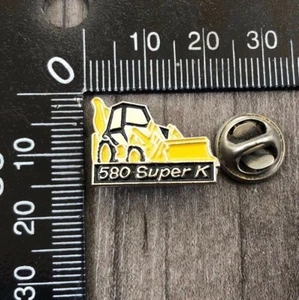 580 Super K Loader Tractor Enamel Pin Enamel Badge Collectable - Picture 1 of 4