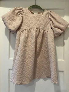 H&M Mädchen strukturiertes Kleid Altrosa Puffärmel Gr. 5-6 - Bild 1 von 5