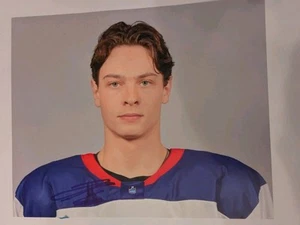 Foto firmada por James Hagens de Boston Bruins autografiada BC EAGLES EE. UU. - Imagen 1 de 1