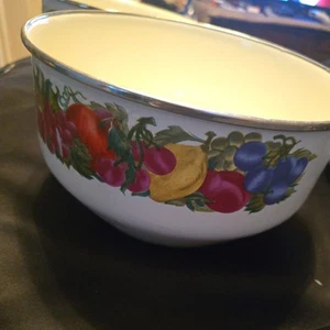 Vtg Cornucopia Enamel Metal Mixing/Nesting Bowls Set of 4 Assorted Fruit Pattern - Picture 1 of 3