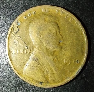 1930 LINCOLN CENT, DEFECTIVE PLANCHET🌟CRACKED/PEELED LAMINATION 🌟US ERROR COIN - Picture 1 of 2