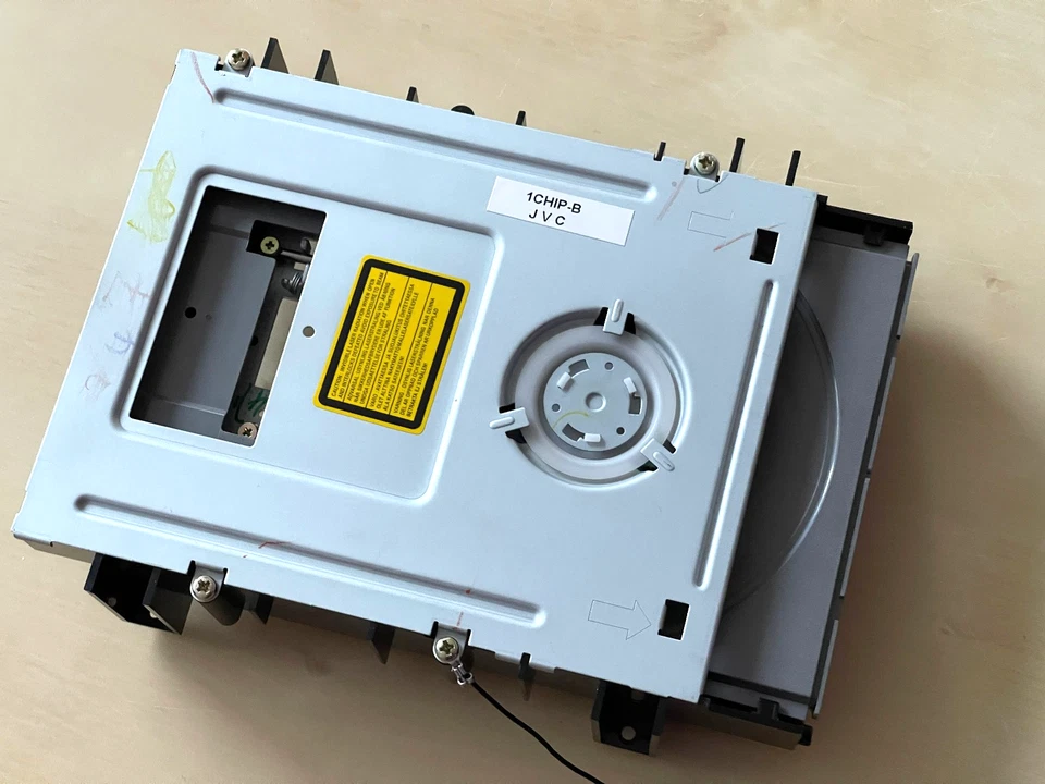 DVD-CD Laufwerk Original JVC für Home Audio JVC, XV-THA25 - Bild 1 von 2