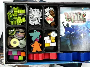 winziges EPIC Zombies Gamelyn Brettspiel Scott Almes MIT 3D gedrucktem Organizer - Bild 1 von 6