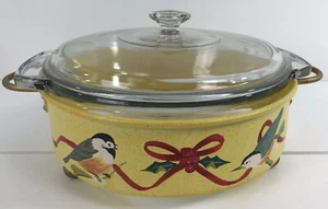 Lenox WINTER GREETINGS 2 Quart Round Glass Pyrex Casserole Metal Server - Picture 1 of 12