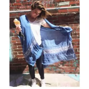 American Eagle Einheitsgröße Raw Fransen offene Strickjacke Oberteil Gaze blau Boho Einheitsgröße - Bild 1 von 8