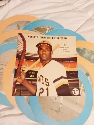 Vintage Roberto Clemente Pictureform Pittsburgh Pirates Three Rivers Stadium - Image 1 of 4