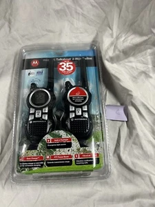 Motorala Talkabout 2-Way Radios, 35 Mile Range 22 Channels Flash Light FRS/GMR C - Bild 1 von 6