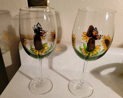 CONJUNTO DE 2 TAÇAS DE VINHO TINTO Exclusivas PINTADAS À MÃO TAMANHO GRANDE - DESLUMBRANTE  - Imagem 1 de 4