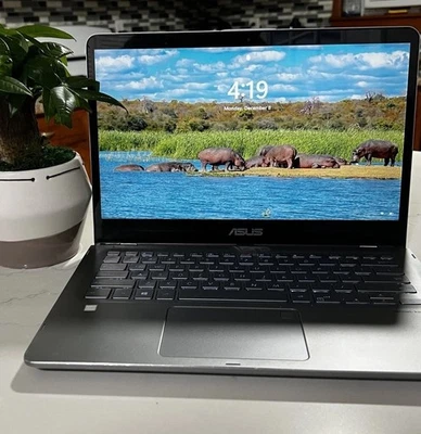 Portátil ASUS Q405U 14” Pantalla Táctil | Intel i5-8250U | 8GB RAM | SSD | Win 11 Foto 1 de 4