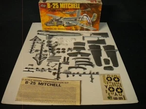 Airfix B-25 Mitchell Bomber 1/72 Scale Parts Lot Kit - Picture 1 of 1