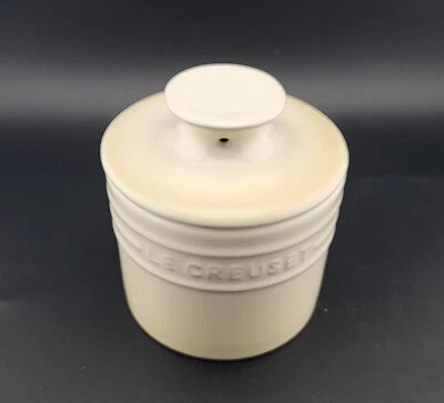 Le Creuset Butter Crock - 6 Oz - Dune - NIB - Image 1 of 4