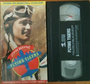 John Wayne The Flying Tigers VHS In Digital Color - Imagen 1 de 2