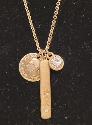 collar galleta lee  Foto 1 de 3