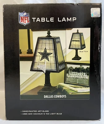 NOVO 2006 MEMORY COMPANY NFL DALLAS COWBOYS ABAJUR DE MESA DE LATÃO VIDRO PINTADO À MÃO - Imagem 1 de 4