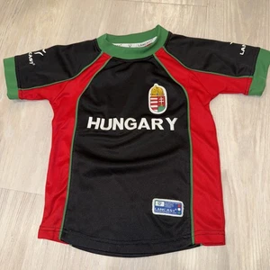 Camiseta de fútbol Hungría juvenil talla pequeña roja verde  - Imagen 1 de 7