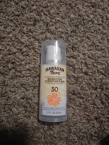 HAWAIIAN TROPIC SILK HYDRATION WEIGHTLESS SUNSCREEN SPF 30, 1.7 OZ - Picture 1 of 1