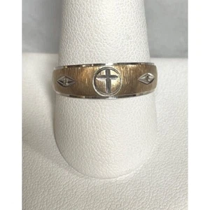 MEN'S BRIGHT CUT YELLOW GOLD & DIAMOND CROSS BAND RING SIZE 11.25 SKY - Picture 1 of 8