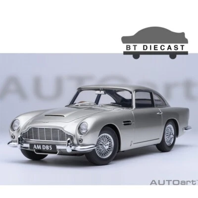 AUTOart ASTON MARTIN DB5 1/18 MODEL CAR BIRCH SILVER 70287 - Image 1 of 4